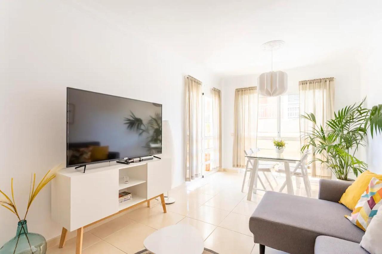 Amplio Y Comodo Apartamento En Callao Salvaje. Exteriör bild