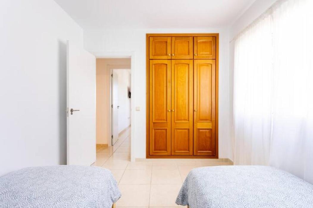 Amplio Y Comodo Apartamento En Callao Salvaje. Exteriör bild